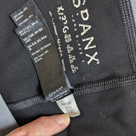 SPANX By Sara Blakely Black Leggings - Picture 9 of 13